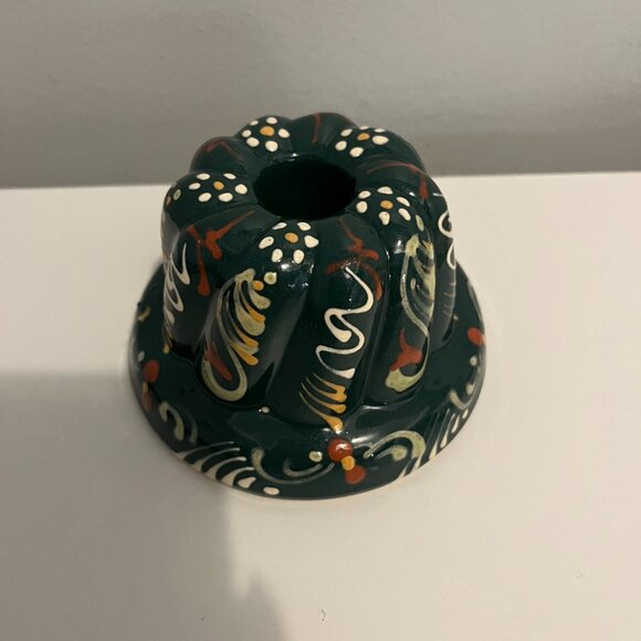 Vintage ALSACE Bundt Pan, Hand Painted French Cake Mold, Small Green Kugelhopf - Picture 3 of 3